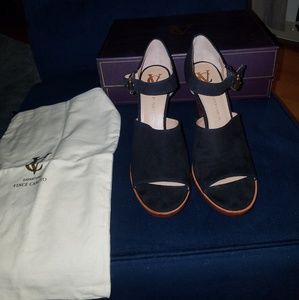 *** New Vince Camuto Signature shoes***